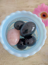 画像をギャラリービューアに読み込む, ネフライトジェードヨニエッグ / Nephrite Jade Yoni Egg -GIA Certified