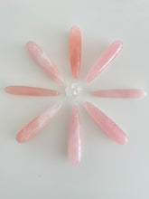 画像をギャラリービューアに読み込む, ローズクオーツワンド / Rose Quartz Pleasure Wand