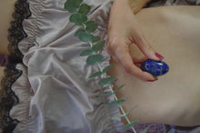 Load image into Gallery viewer, ラピスラズリヨニエッグ/ Lapis Lazuli Yoni eggs
